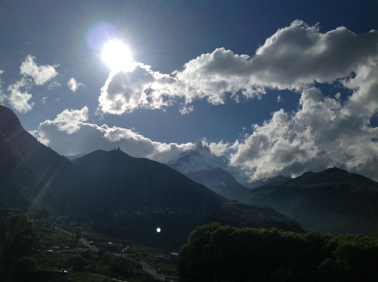 Aia Kazbegi Ξενοδοχείο Εξωτερικό φωτογραφία