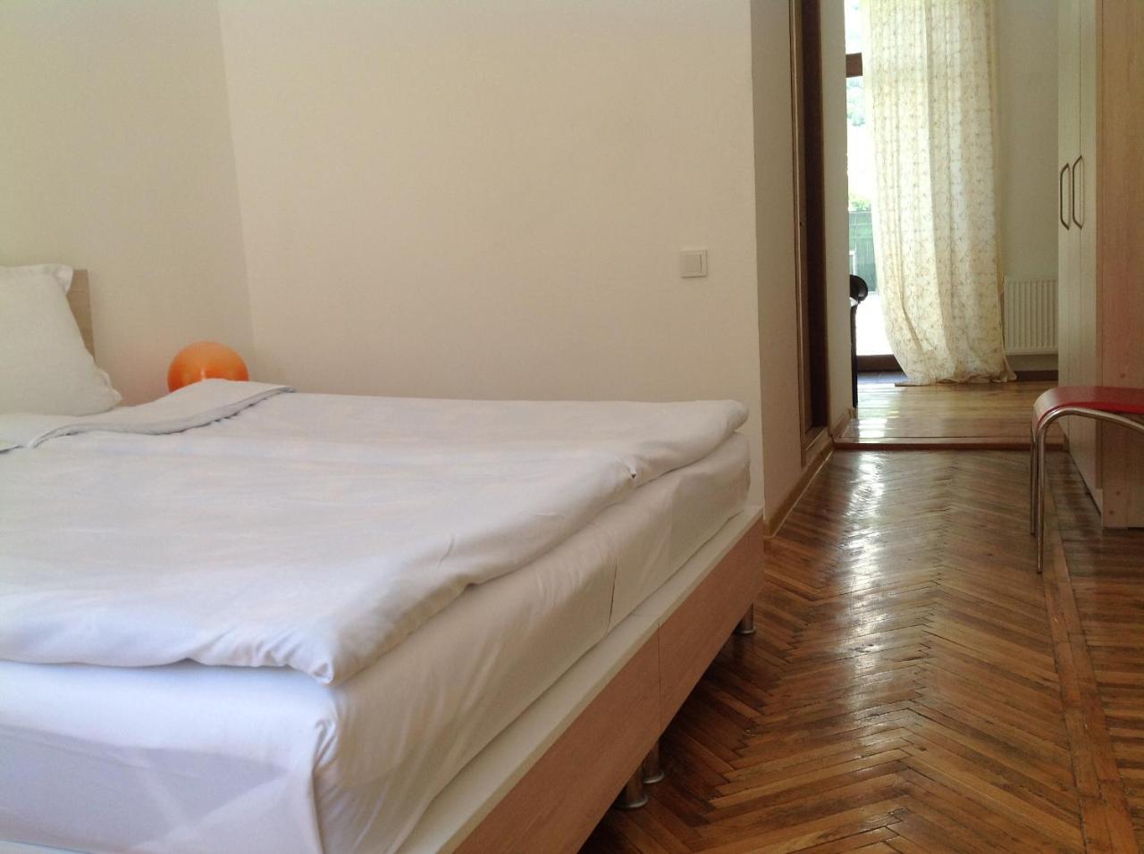 Aia Kazbegi Ξενοδοχείο Εξωτερικό φωτογραφία